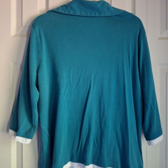 Style & Co. Teal and White T-Shirt Size 1X - Picture 4 of 5